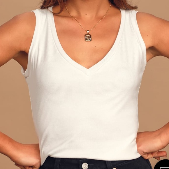 Essential White Ribbed Tank Top - Picture 4 of 5